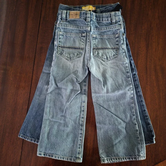 Place, And Old Navy Kids Blue Jeans. - Picture 6 of 11
